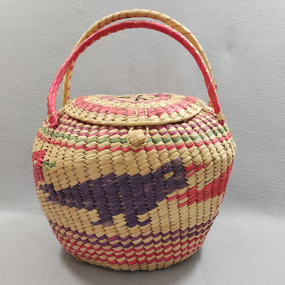 Hand Woven BIRD "Snake Charmer" Round Basket w/Lid Handles Rattan Straw Vintage